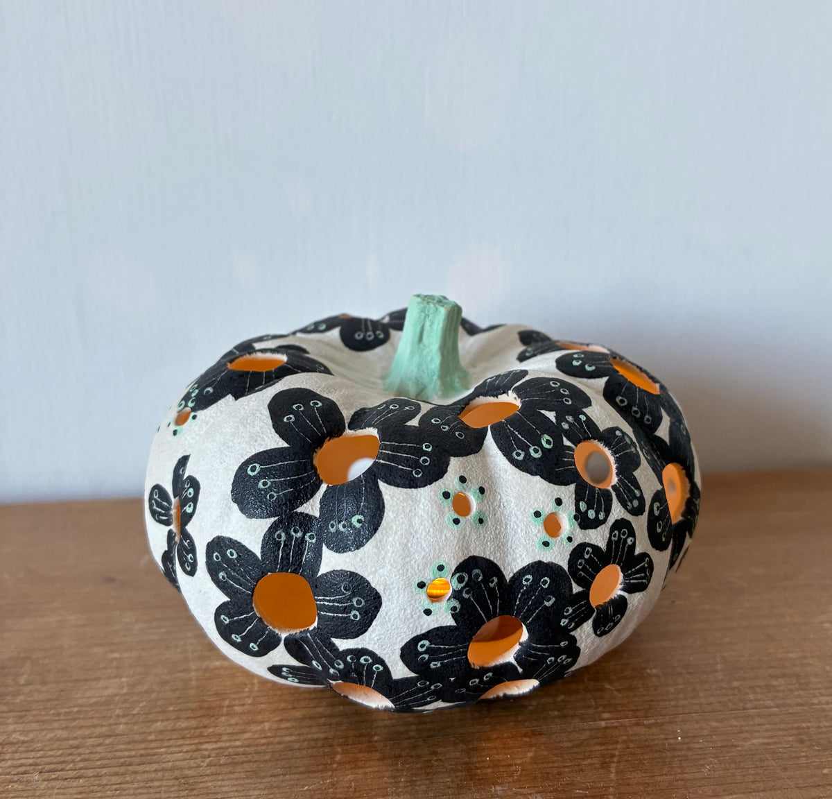 Ceramic pumpkin