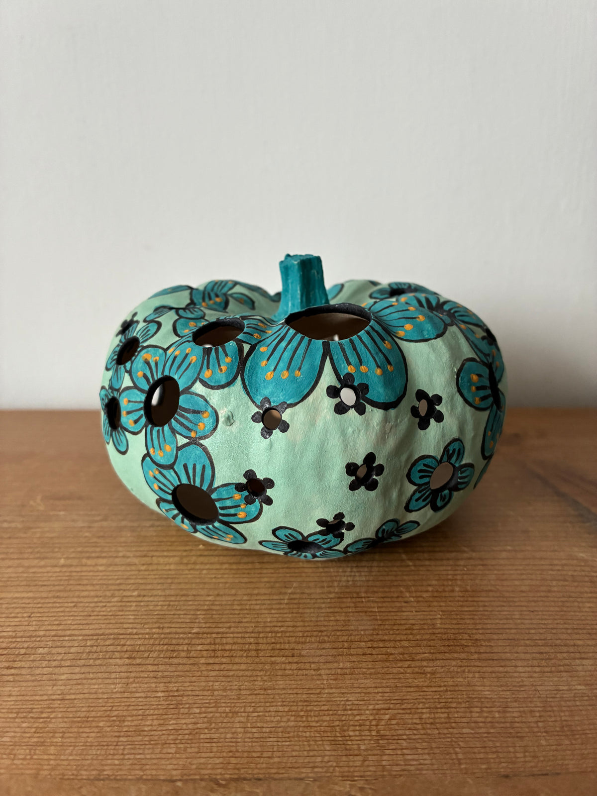 Ceramic pumpkin