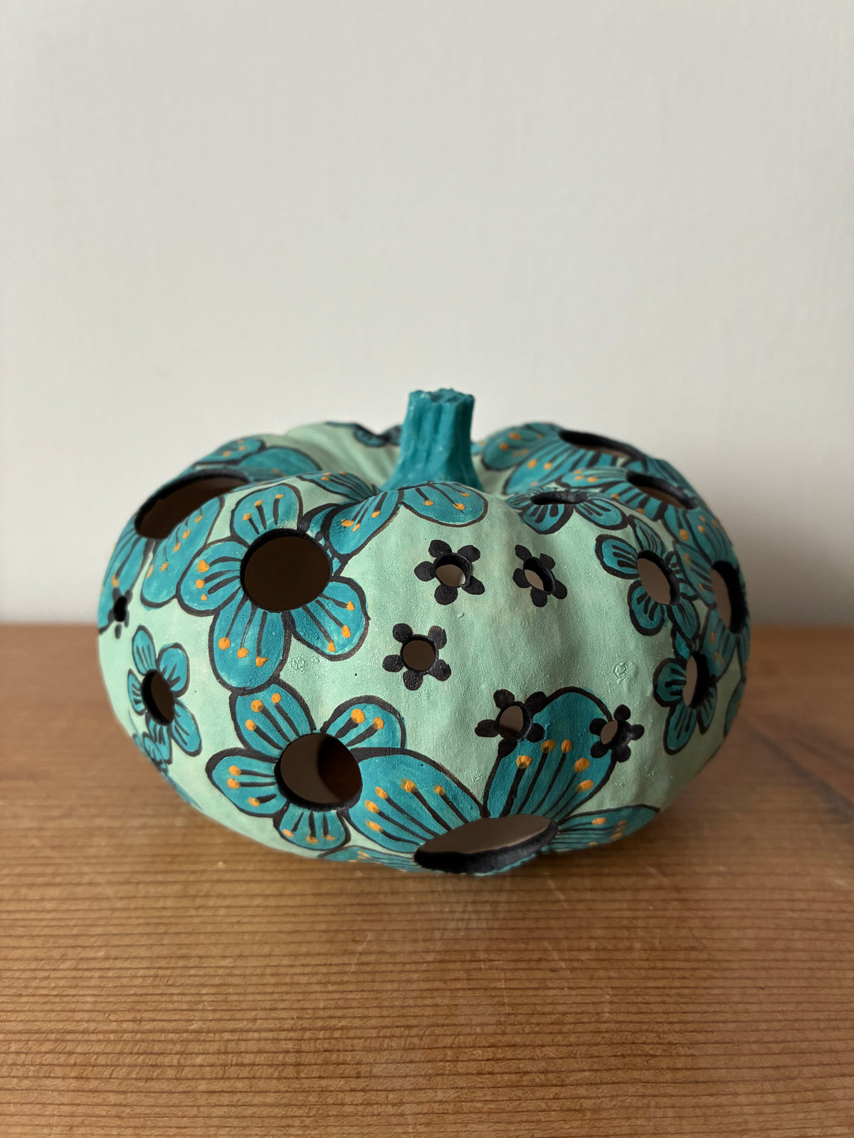 Ceramic pumpkin