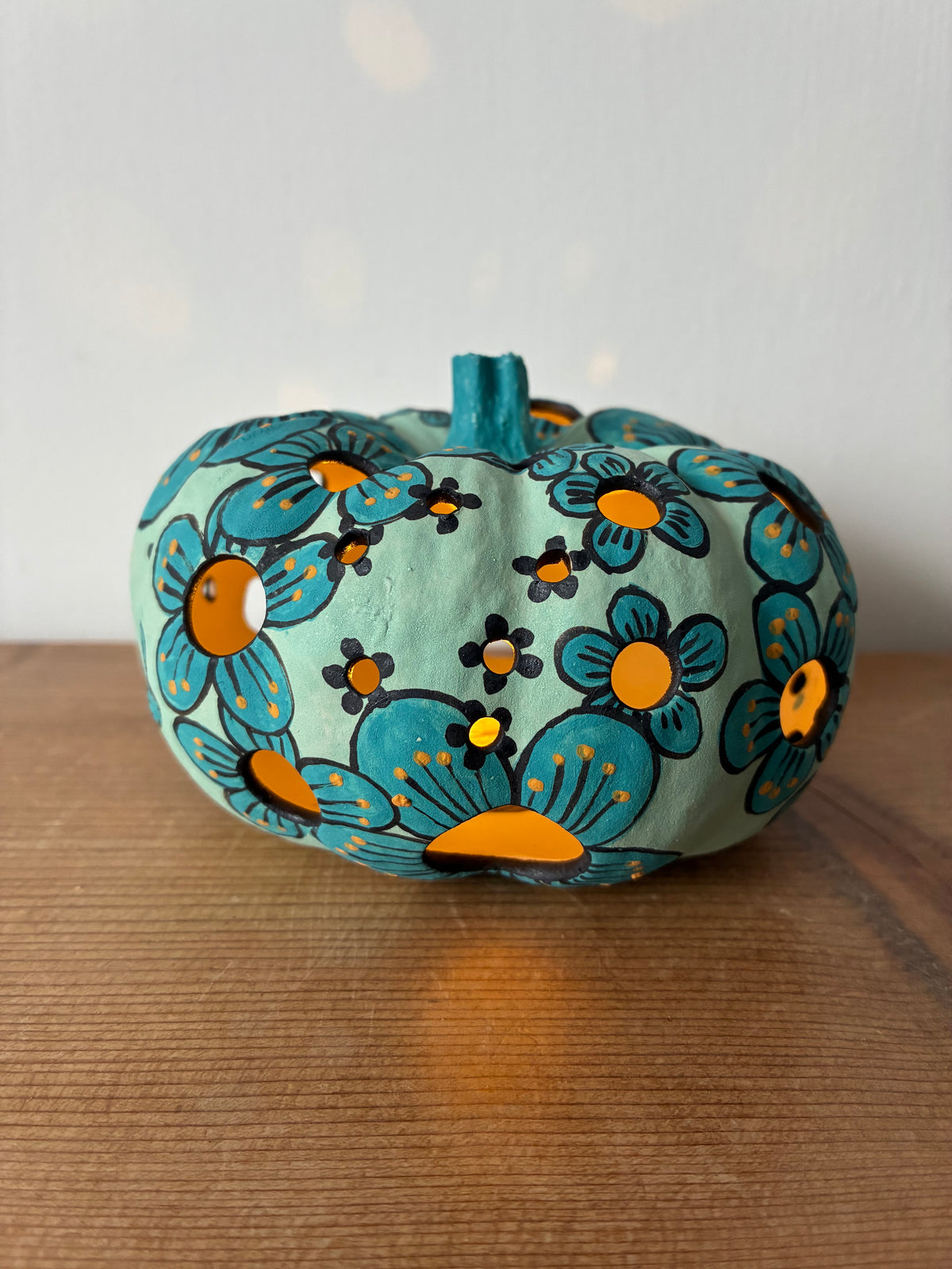 Ceramic pumpkin