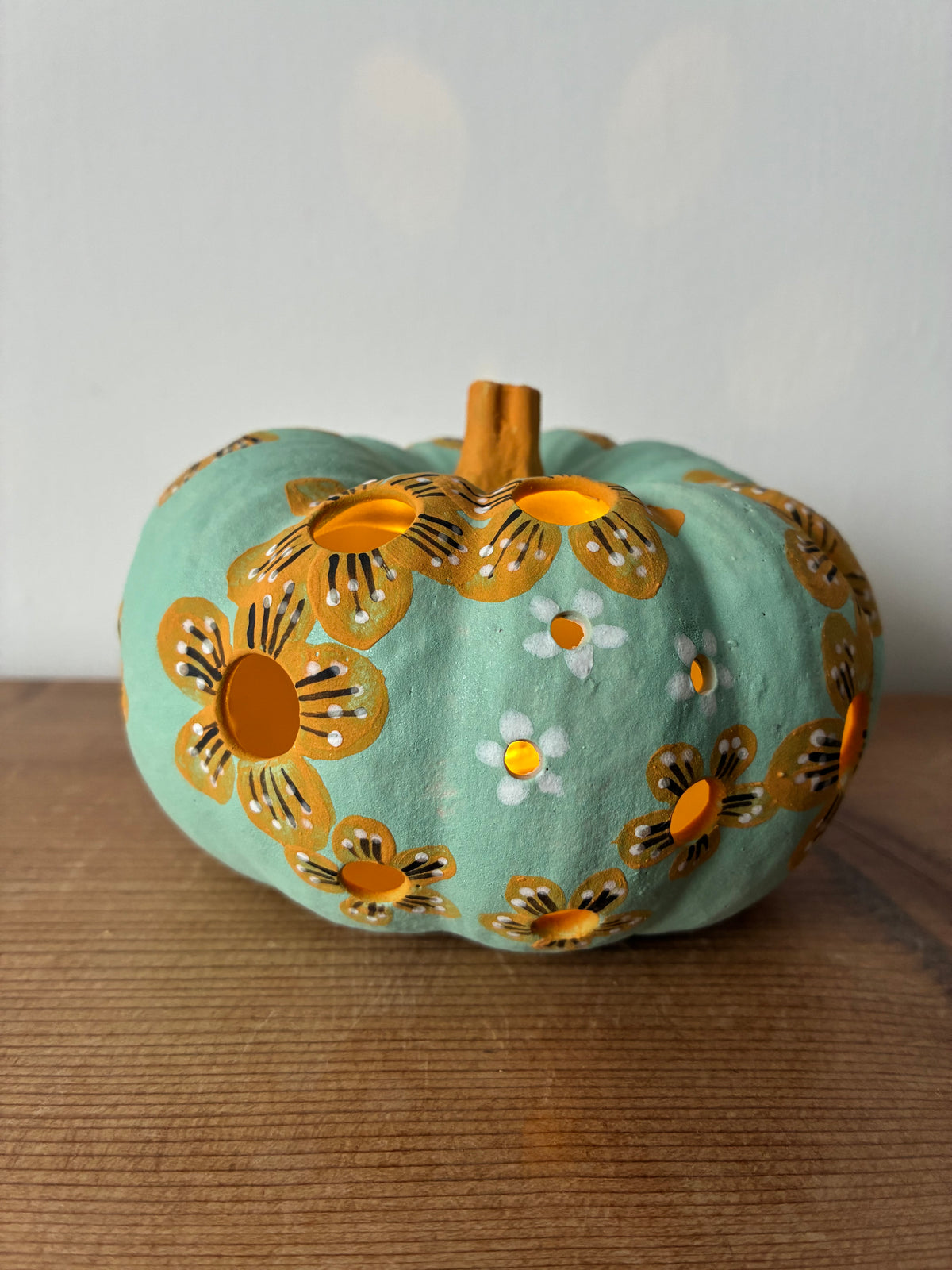 Ceramic pumpkin