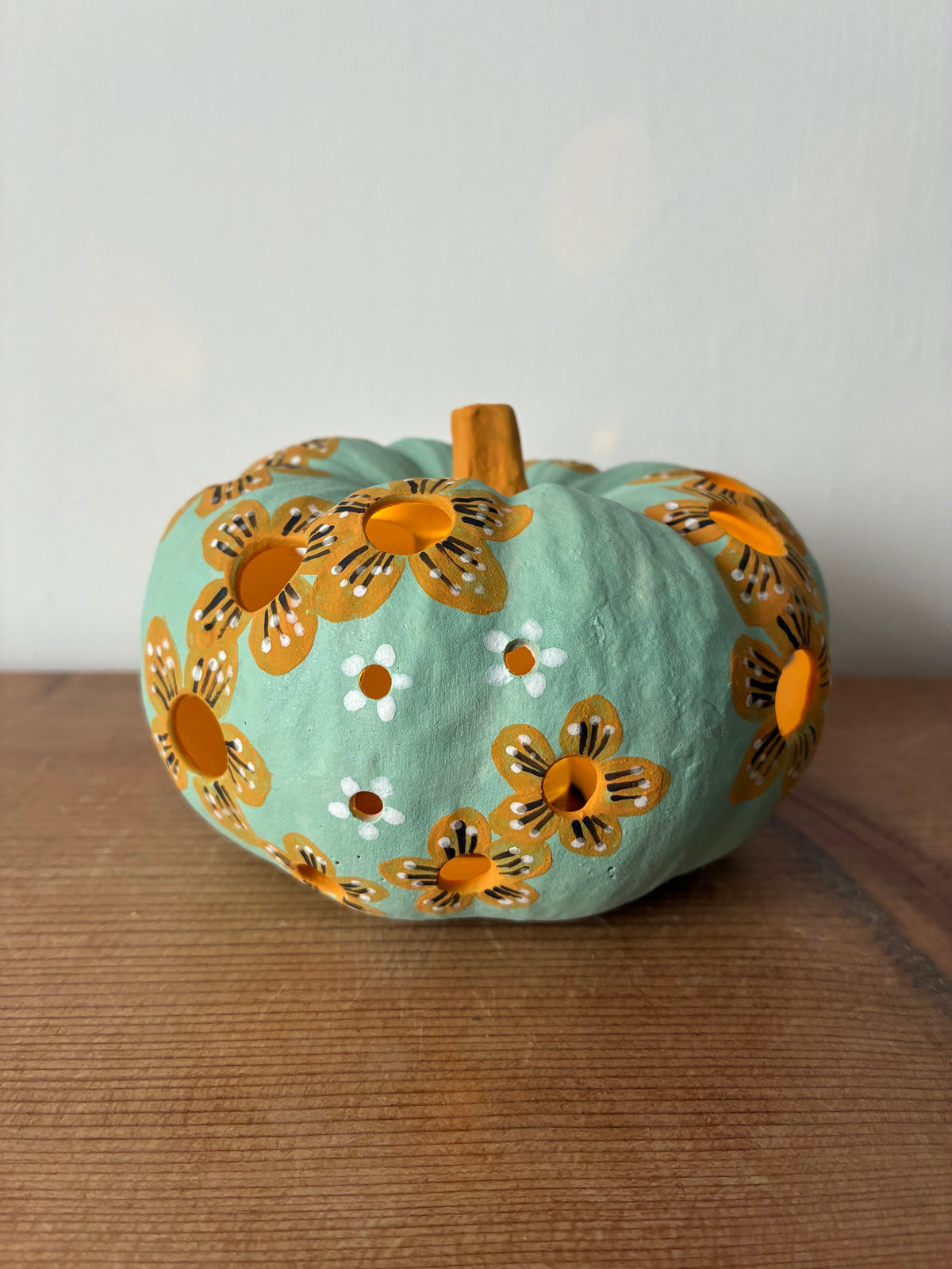 Ceramic pumpkin