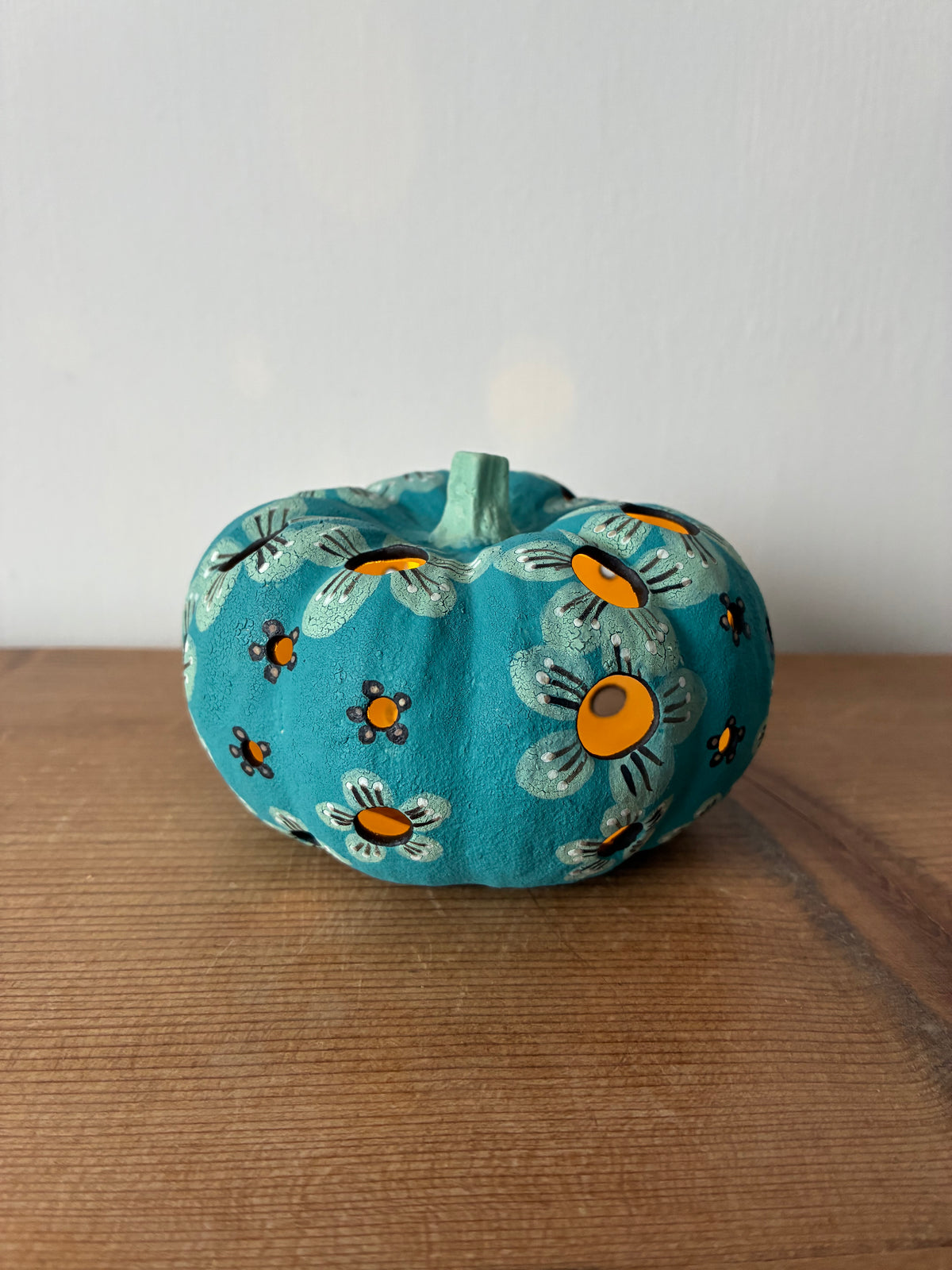 Ceramic pumpkin