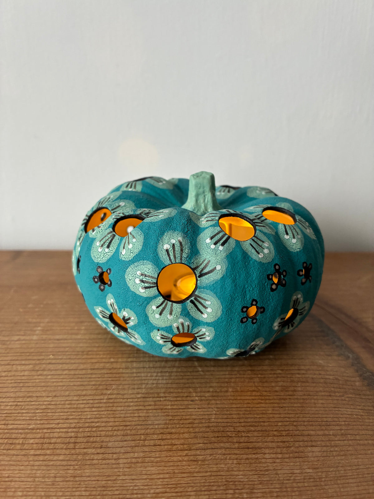 Ceramic pumpkin
