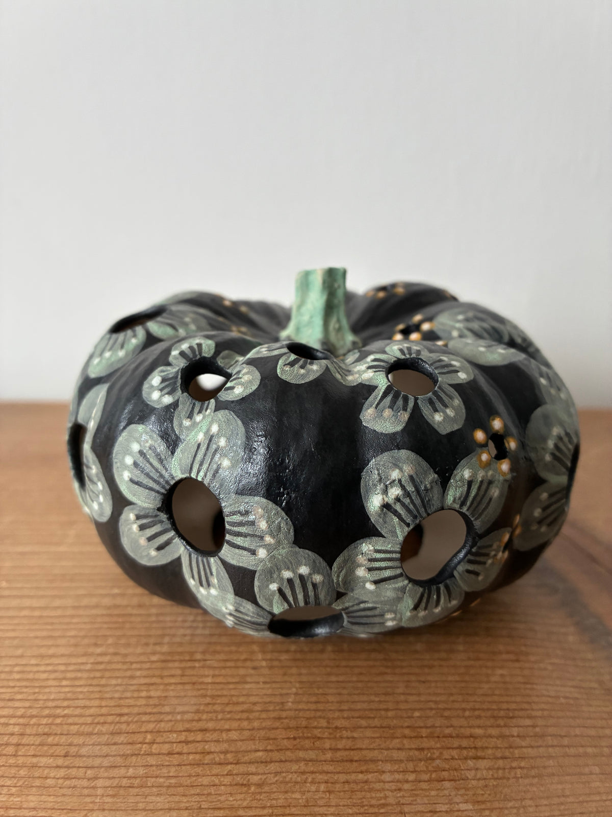 Ceramic pumpkin