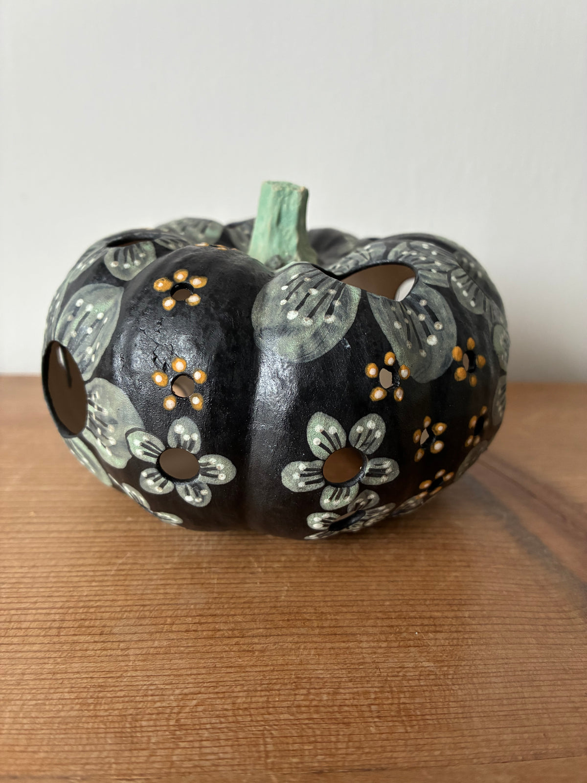 Ceramic pumpkin