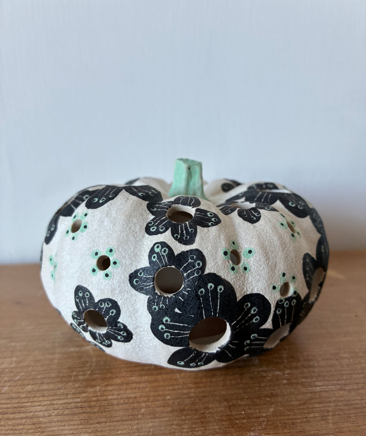 Ceramic pumpkin