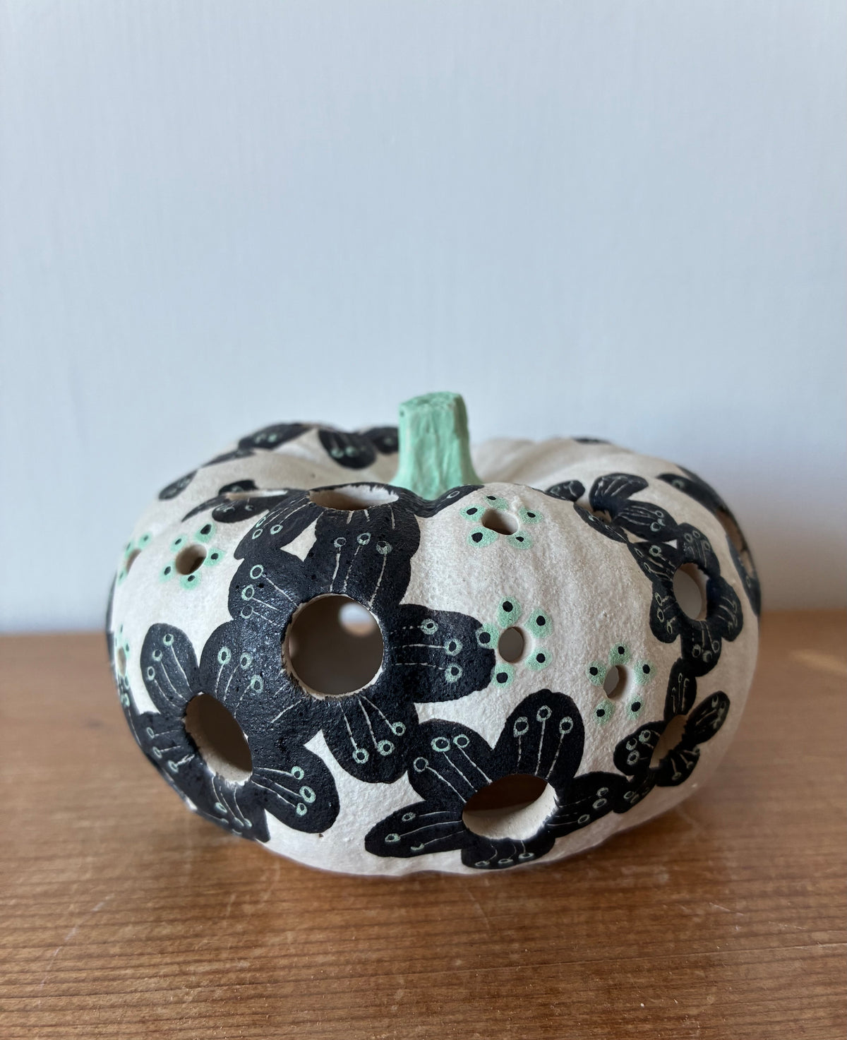 Ceramic pumpkin