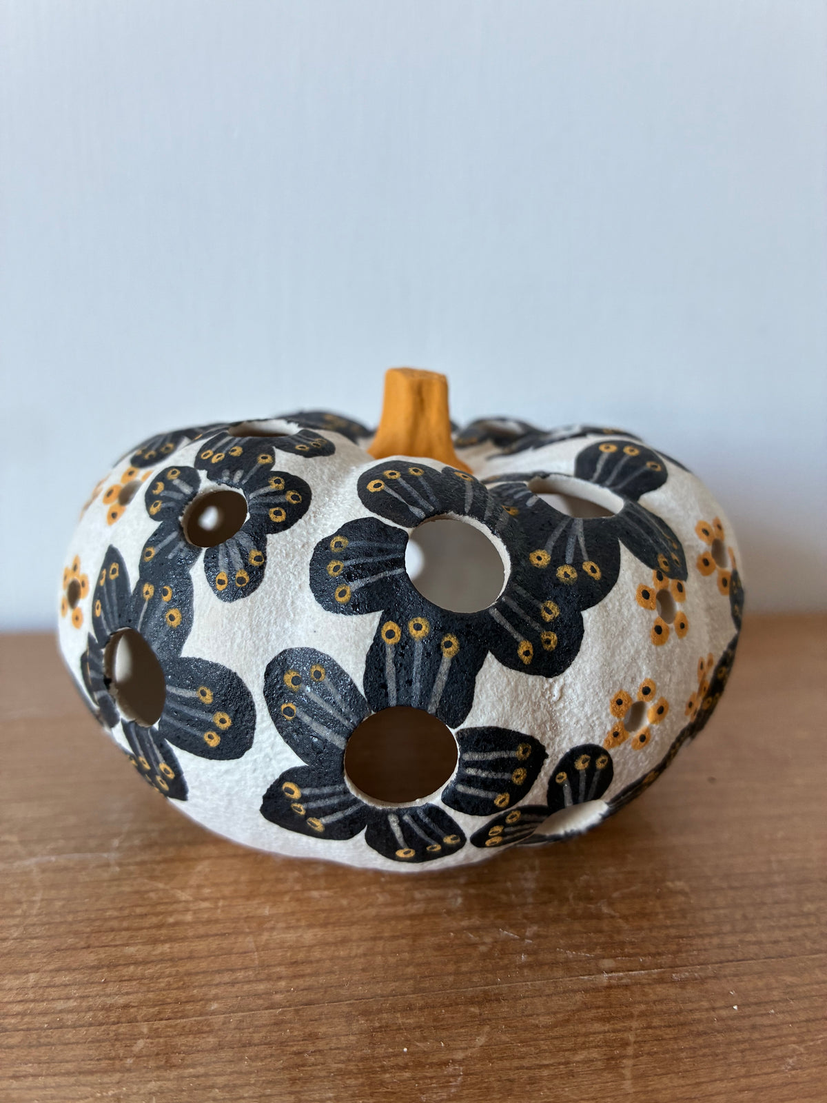 Ceramic pumpkin