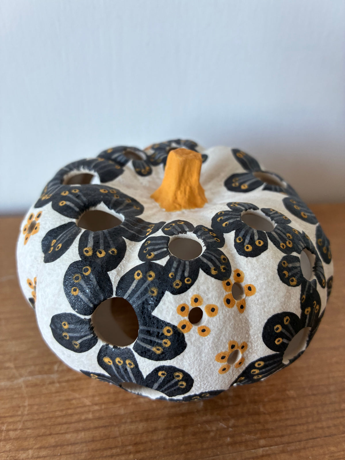 Ceramic pumpkin