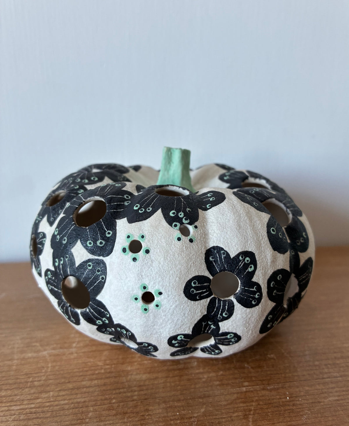 Ceramic pumpkin