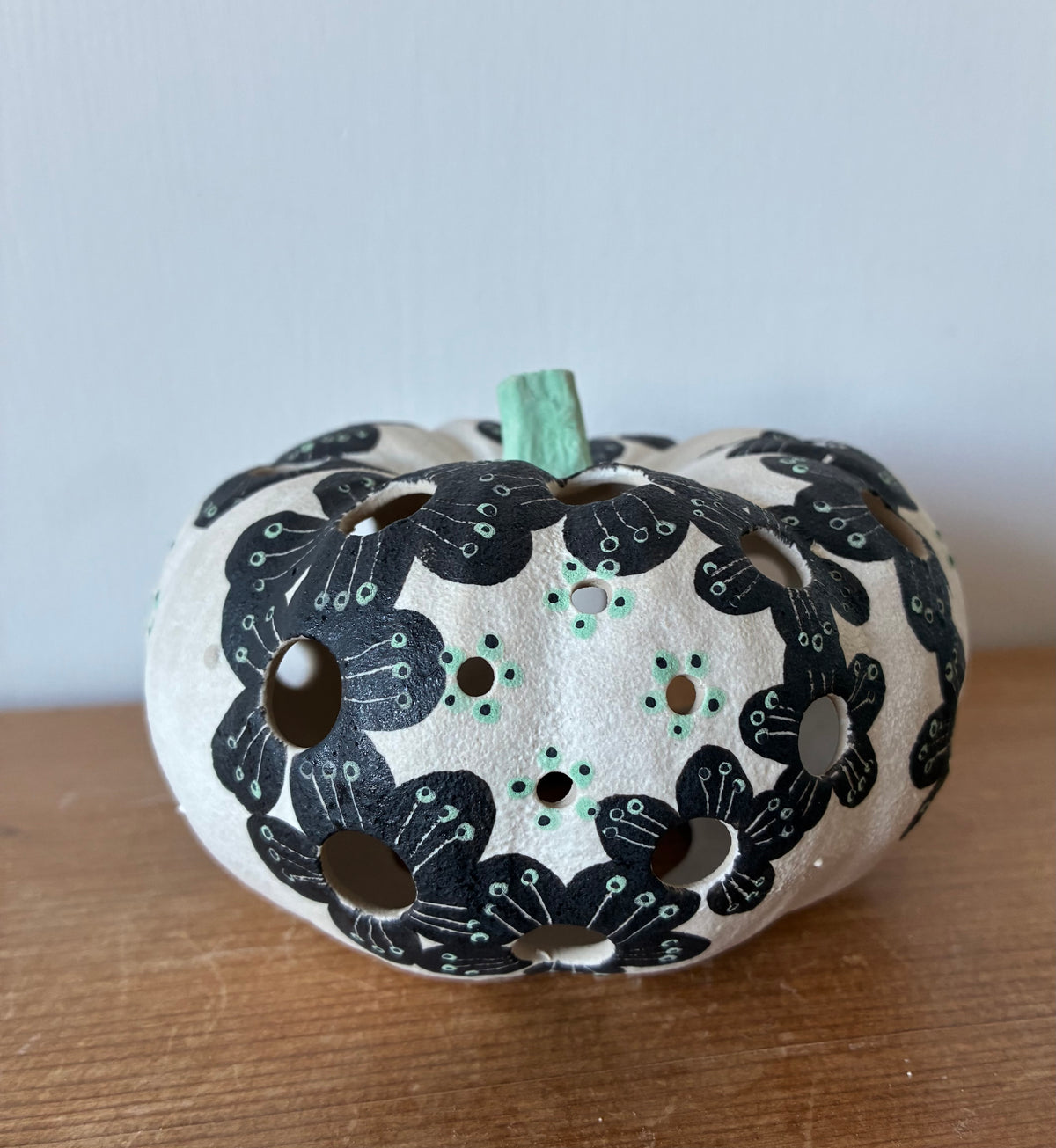 Ceramic pumpkin