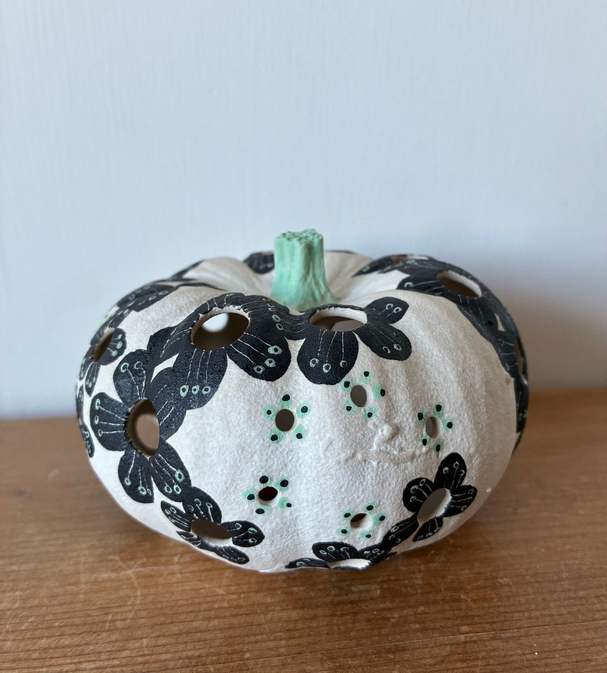 Ceramic pumpkin