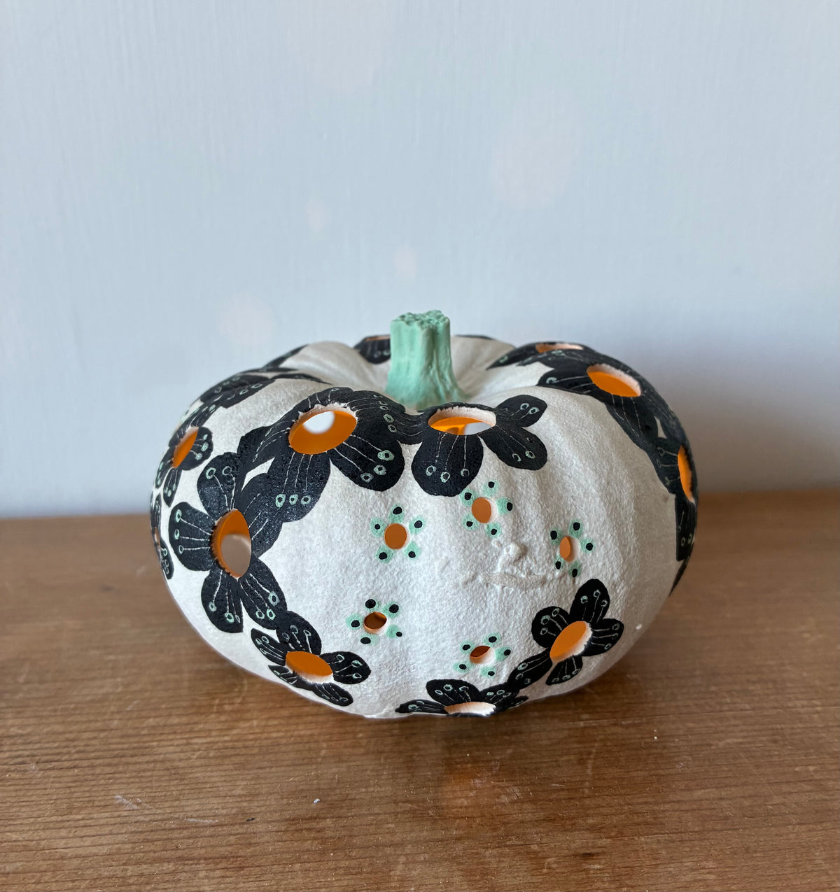 Ceramic pumpkin