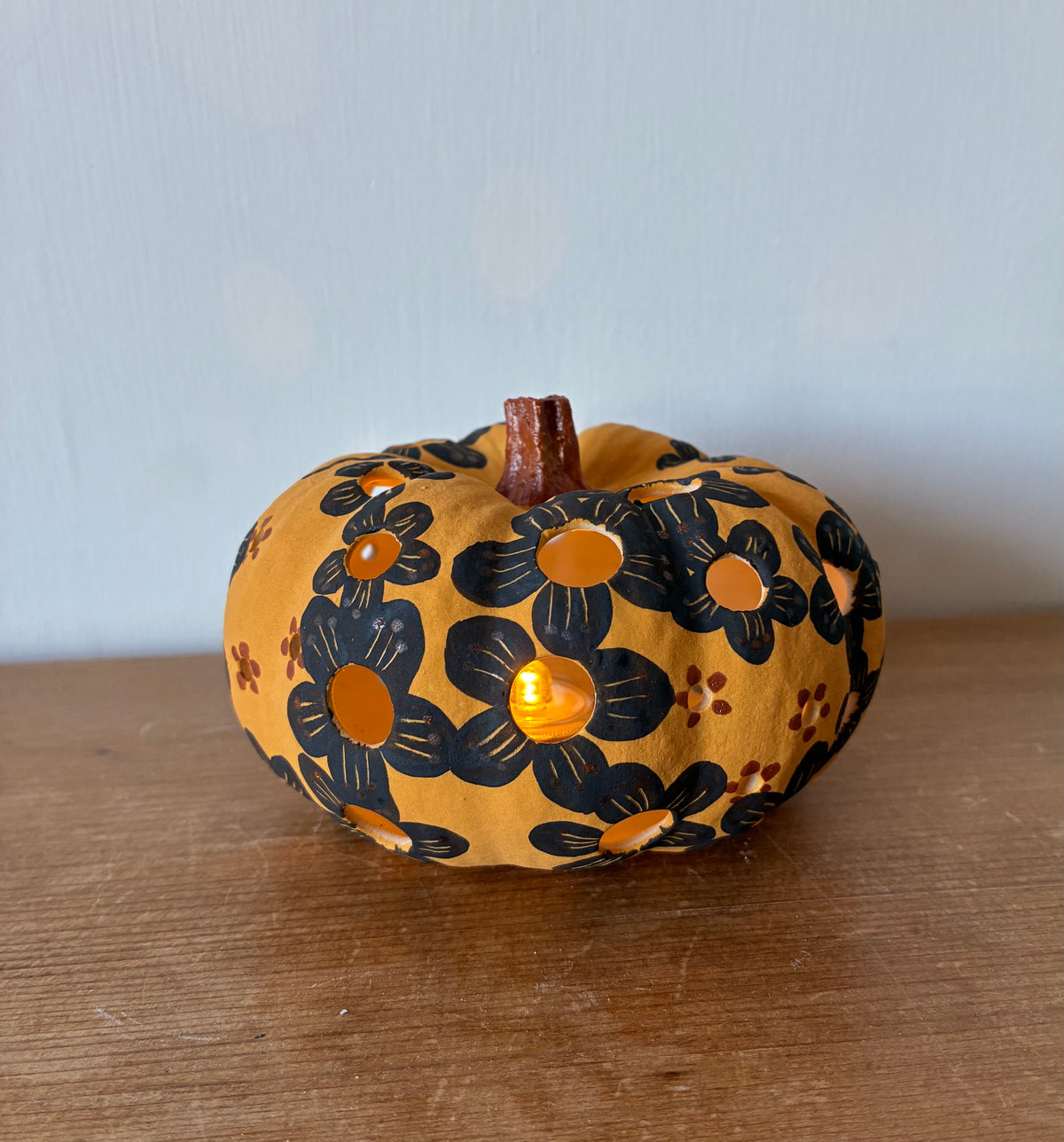 Ceramic pumpkin
